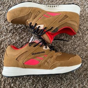 Limited Edition
Reebok Ventilator SO
Hexalite